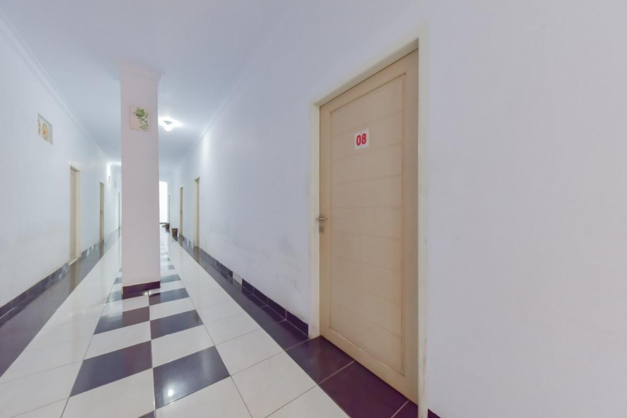 Reddoorz Syariah Near Ramayana Mall Tarakan Exterior photo